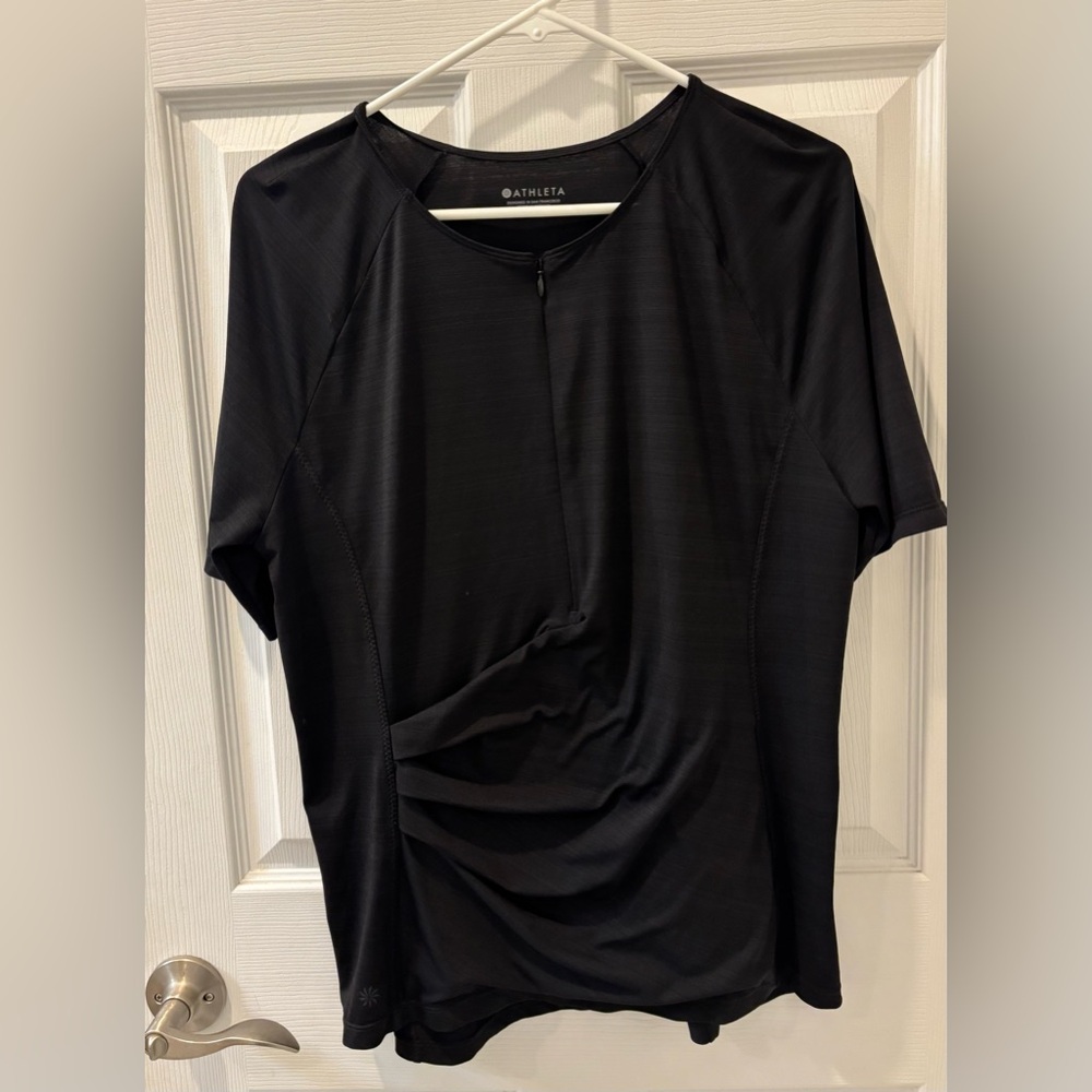 Athleta Women's‎ Short Sleeve Black Tee